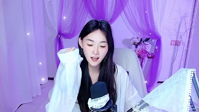 Tili Lucky online show from June 30, 2026, 1:39 am
