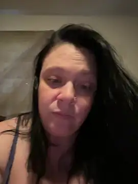 Snapshot of blueeyez1987 chatting on May 10, 2026, 4:56 pm blueeyez1987 online show from May 10, 2026, 4:56 pm