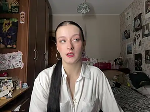 Snapshot of Angelina_Floran chatting on May 12, 2026, 4:37 pm Angelina Floran online show from May 12, 2026, 4:37 pm