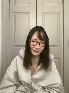 Snapshot of Koharu-xxx chatting on May 8, 2026, 1:49 pm Koharu-xxx online show from May 8, 2026, 1:49 pm