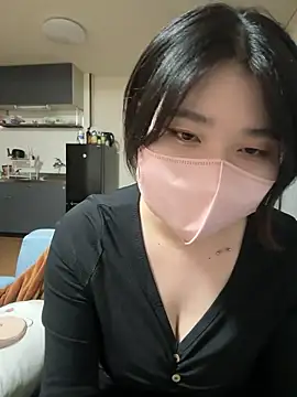 inaho chan online show from May 14, 2026, 11:17 am