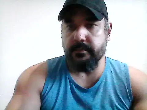 Snapshot of stallony chatting on June 17, 2026, 8:10 pm stallony online show from June 17, 2026, 8:10 pm