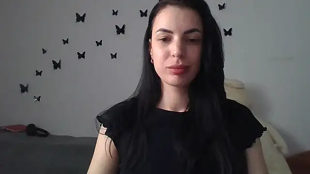 Snapshot of _MiaFlame_ chatting on May 19, 2026, 9:21 pm MiaFlame online show from May 19, 2026, 9:21 pm
