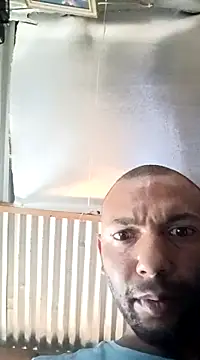 Snapshot of Camodick chatting on February 24, 2025, 3:31 pm Camodick online show from February 24, 2025, 3:31 pm