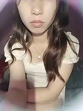 Snapshot of Miru_SEXYY chatting on June 4, 2026, 5:19 pm Miru SEXYY online show from June 4, 2026, 5:19 pm