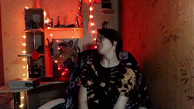 Alessa Kiss online show from May 19, 2026, 6:03 pm
