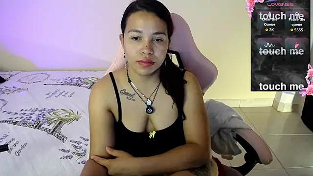 Snapshot of sexydiabliita chatting on May 15, 2026, 9:49 am sexydiabliita online show from May 15, 2026, 9:49 am