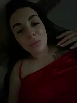 Snapshot of IsabellaJoutes chatting on July 15, 2026, 4:07 am IsabellaJoutes online show from July 15, 2026, 4:07 am