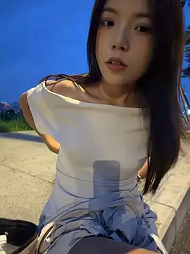Snapshot of susu_kara chatting on June 28, 2026, 12:33 pm susu kara online show from June 28, 2026, 12:33 pm