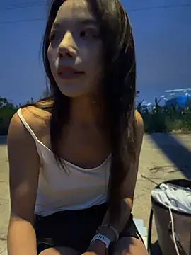 Snapshot of susu_kara chatting on July 3, 2026, 12:33 pm susu kara online show from July 3, 2026, 12:33 pm