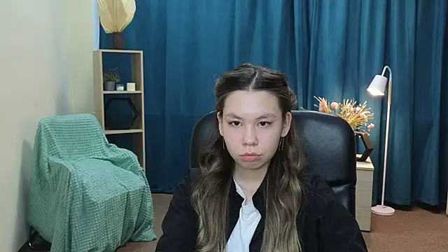 Snapshot of RoxanneCrandal chatting on May 10, 2026, 10:09 am RoxanneCrandal online show from May 10, 2026, 10:09 am