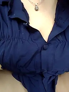 Snapshot of suzy_sexywet chatting on July 5, 2026, 7:04 am suzy sexywet online show from July 5, 2026, 7:04 am