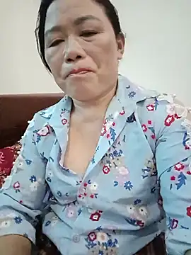 -Lytina- online show from June 26, 2026, 11:36 am