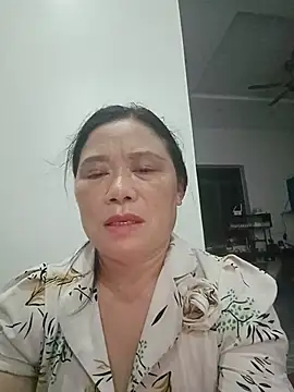 -Lytina- online show from August 9, 2026, 7:19 pm