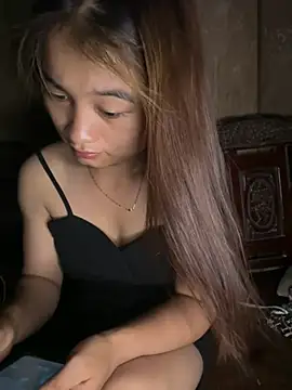 Snapshot of Cute-Sexyy chatting on July 12, 2026, 9:39 pm Cute-Sexyy online show from July 12, 2026, 9:39 pm