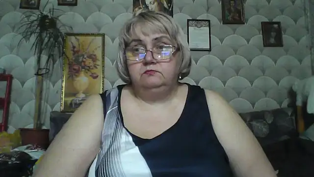 MarinaFarina53 online show from June 2, 2026, 9:00 am