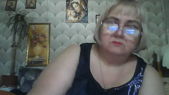 MarinaFarina53 online show from June 14, 2026, 5:09 am
