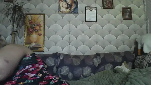 MarinaFarina53 online show from June 20, 2026, 7:44 am
