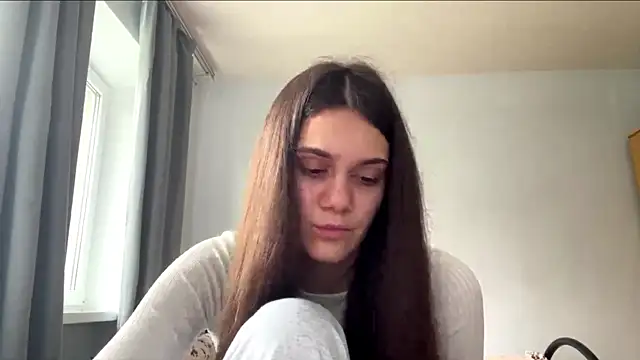 Snapshot of MaryRaven chatting on May 18, 2026, 12:33 pm MaryRaven online show from May 18, 2026, 12:33 pm