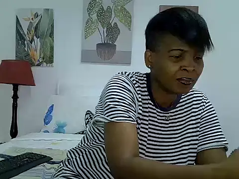 Snapshot of BlackBeautyJuXx chatting on June 9, 2026, 8:26 am BlackBeautyJuXx online show from June 9, 2026, 8:26 am