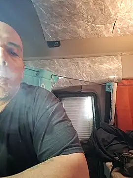Mikeyjoe2840 online show from May 11, 2026, 2:45 pm