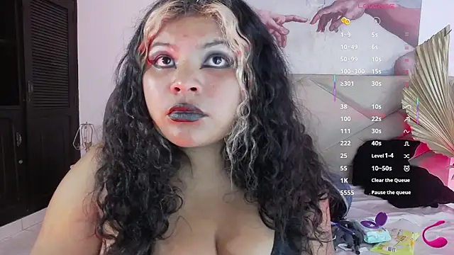 Snapshot of WickedLemon chatting on August 4, 2026, 2:04 am WickedLemon online show from August 4, 2026, 2:04 am