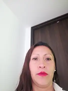 Vely  online show from June 3, 2026, 6:46 pm