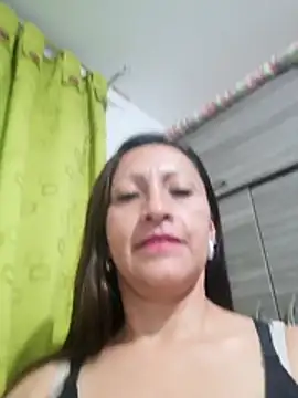 Vely  online show from June 8, 2026, 3:40 am