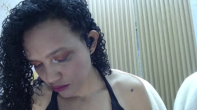 Jazlin Sg online show from June 25, 2026, 1:26 pm
