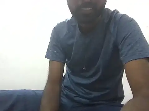 Snapshot of Ijus12 chatting on July 1, 2026, 3:34 pm Ijus12 online show from July 1, 2026, 3:34 pm