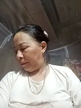 girl cute69 online show from June 10, 2026, 1:32 pm