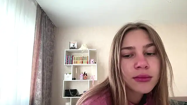 RickiMarus online show from May 9, 2026, 9:14 am