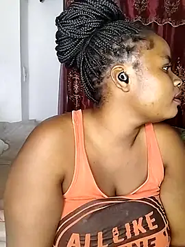 Snapshot of JuicyHoney_01 chatting on August 2, 2026, 9:02 pm JuicyHoney 01 online show from August 2, 2026, 9:02 pm