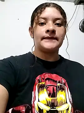 Snapshot of Mara_lopez21 chatting on May 21, 2026, 10:44 am Mara lopez21 online show from May 21, 2026, 10:44 am
