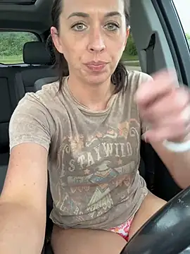 JosieX14 online show from June 11, 2026, 10:41 pm
