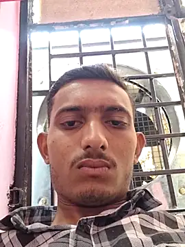 Snapshot of ronnybhai008 chatting on May 11, 2026, 3:45 am ronnybhai008 online show from May 11, 2026, 3:45 am