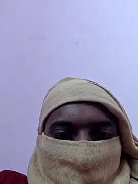 Snapshot of ronnybhai008 chatting on May 13, 2026, 3:48 am ronnybhai008 online show from May 13, 2026, 3:48 am