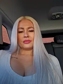 Snapshot of MILFBARBY chatting on January 14, 2025, 8:31 am MILFBARBY online show from January 14, 2025, 8:31 am