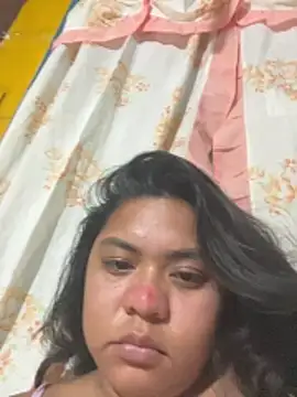 Snapshot of Mahra_Thea chatting on May 10, 2026, 4:01 pm Mahra Thea online show from May 10, 2026, 4:01 pm