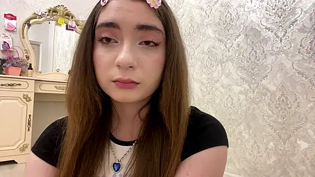 Snapshot of Rosie_Sweety chatting on June 4, 2026, 4:35 pm Rosie Sweety online show from June 4, 2026, 4:35 pm