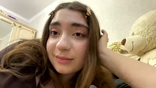 Snapshot of Rosie_Sweety chatting on June 8, 2026, 1:28 am Rosie Sweety online show from June 8, 2026, 1:28 am