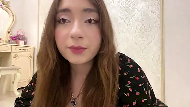 Snapshot of Rosie_Sweety chatting on June 12, 2026, 4:39 pm Rosie Sweety online show from June 12, 2026, 4:39 pm