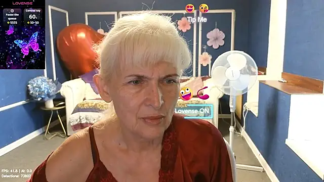 Snapshot of Nia_Natur chatting on June 20, 2026, 6:16 am Nia Natur online show from June 20, 2026, 6:16 am