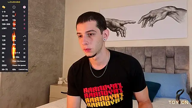 Snapshot of isaacblaze_ chatting on June 19, 2026, 3:33 am isaacblaze online show from June 19, 2026, 3:33 am