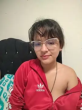 Snapshot of Melissa_Girat_ chatting on May 13, 2026, 1:41 pm Melissa Girat online show from May 13, 2026, 1:41 pm