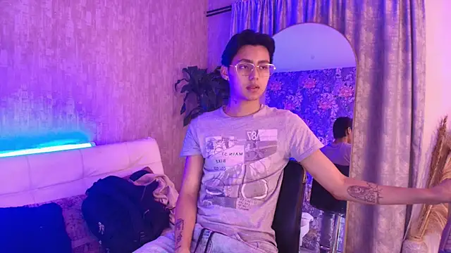 Snapshot of tian_sex chatting on June 10, 2026, 3:39 am tian sex online show from June 10, 2026, 3:39 am