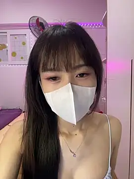 Lov3lily online show from July 7, 2026, 3:05 pm
