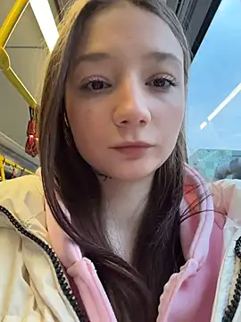 Snapshot of hiding-mila chatting on May 17, 2026, 2:09 am hiding-mila online show from May 17, 2026, 2:09 am