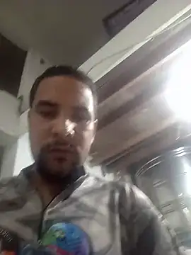 Snapshot of Tomaajek chatting on May 23, 2026, 3:38 pm Tomaajek online show from May 23, 2026, 3:38 pm