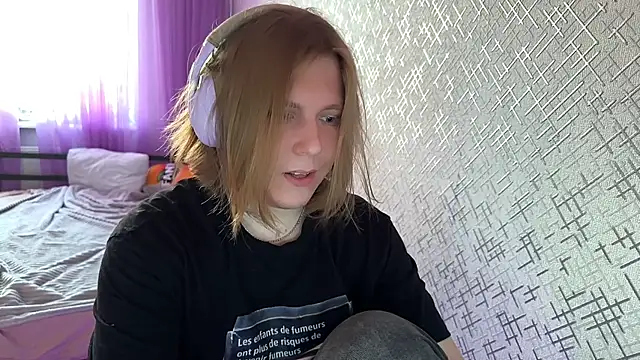 Snapshot of Hirtay chatting on June 9, 2026, 5:02 pm Hirtay online show from June 9, 2026, 5:02 pm